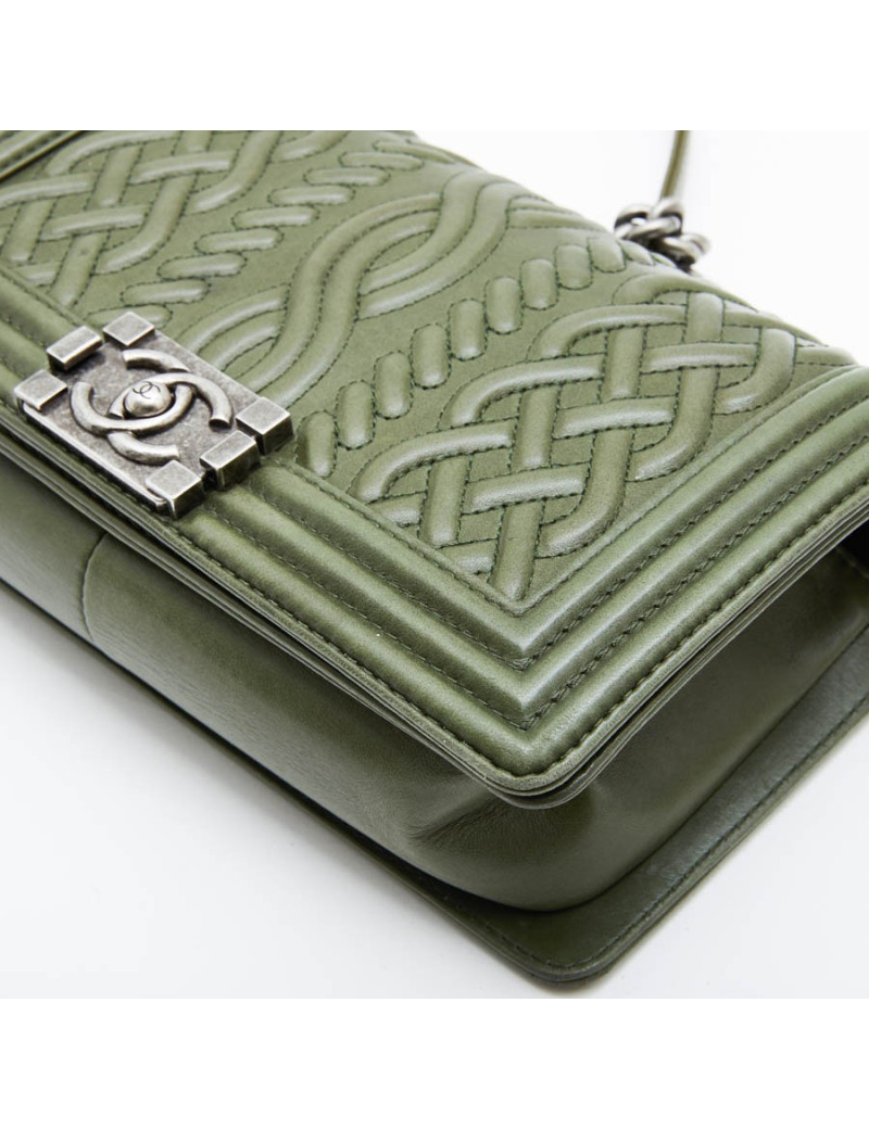 Sac "Boy" CHANEL cuir vert