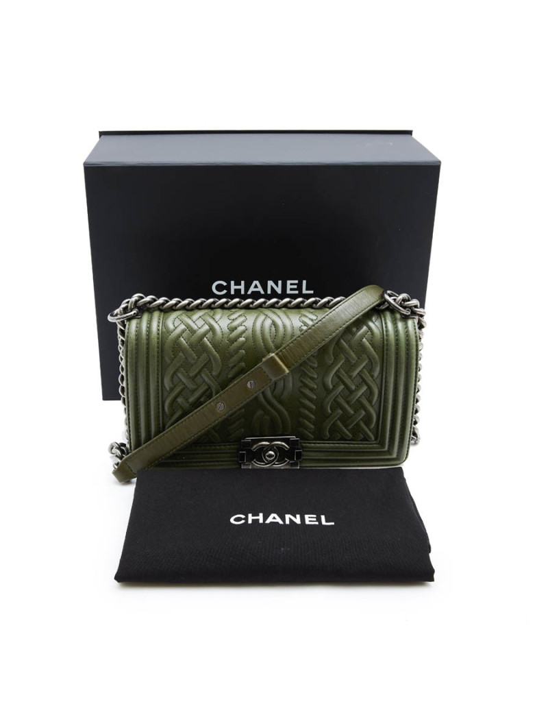 Sac "Boy" CHANEL cuir vert