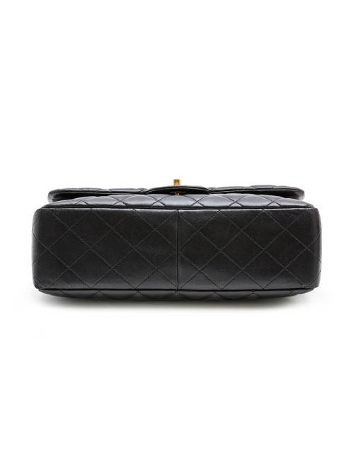 Sac Jumbo CHANEL cuir matelassé noir