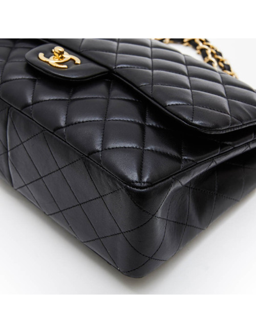 CHANEL Jumbo bag in black quilted smooth lamb leather