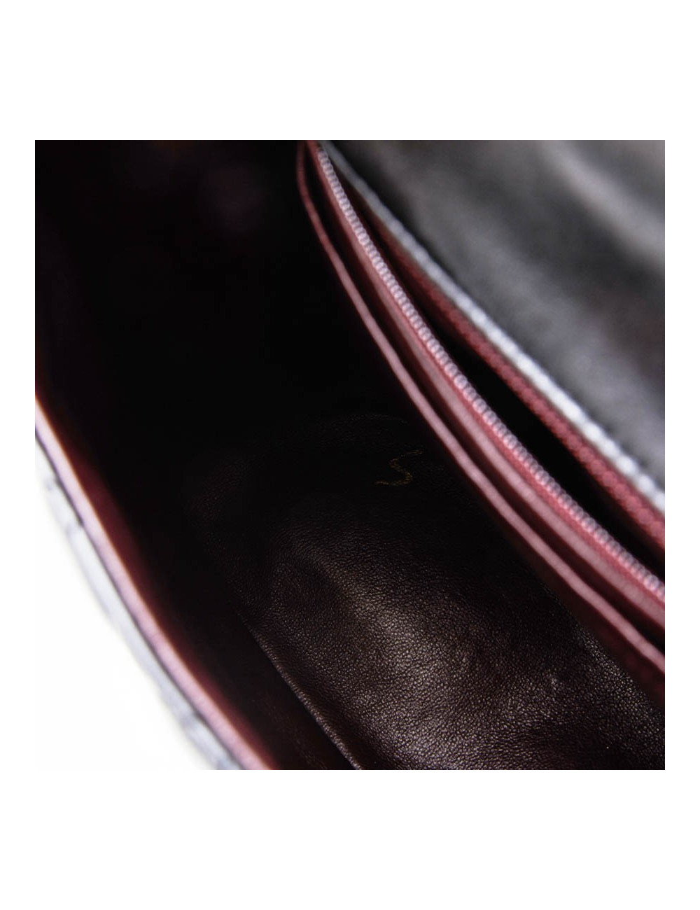 Sac Jumbo CHANEL cuir matelassé noir