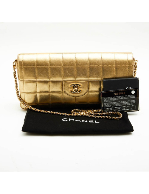 Sac Couture baguette CHANEL cuir matelassé or