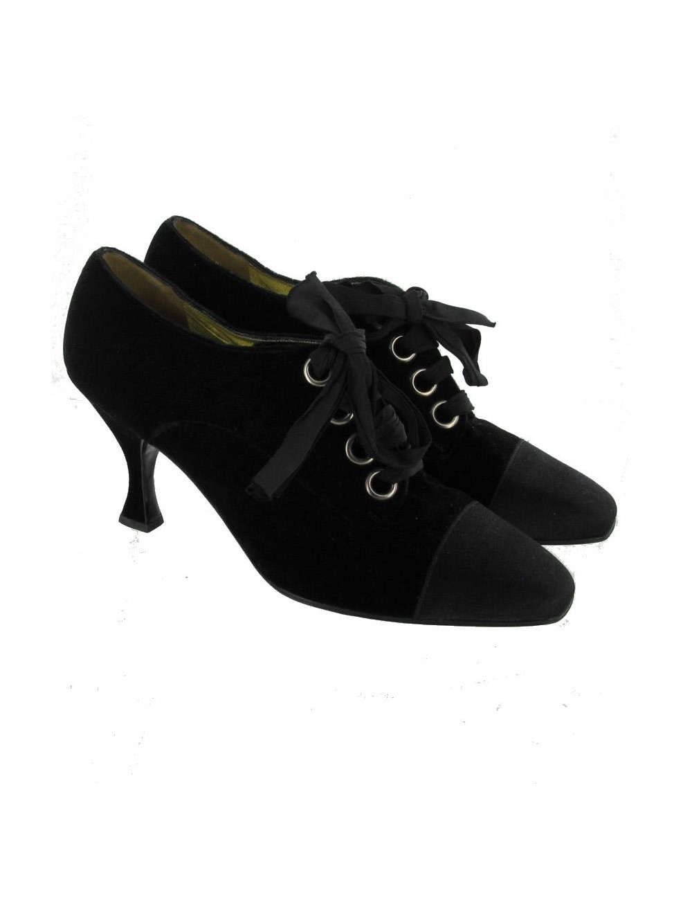 Escarpins T37.5  CHANEL couture en velours noir