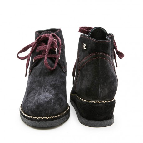CHANEL boots in dark purple suede size 37.5 - VALOIS VINTAGE PARIS