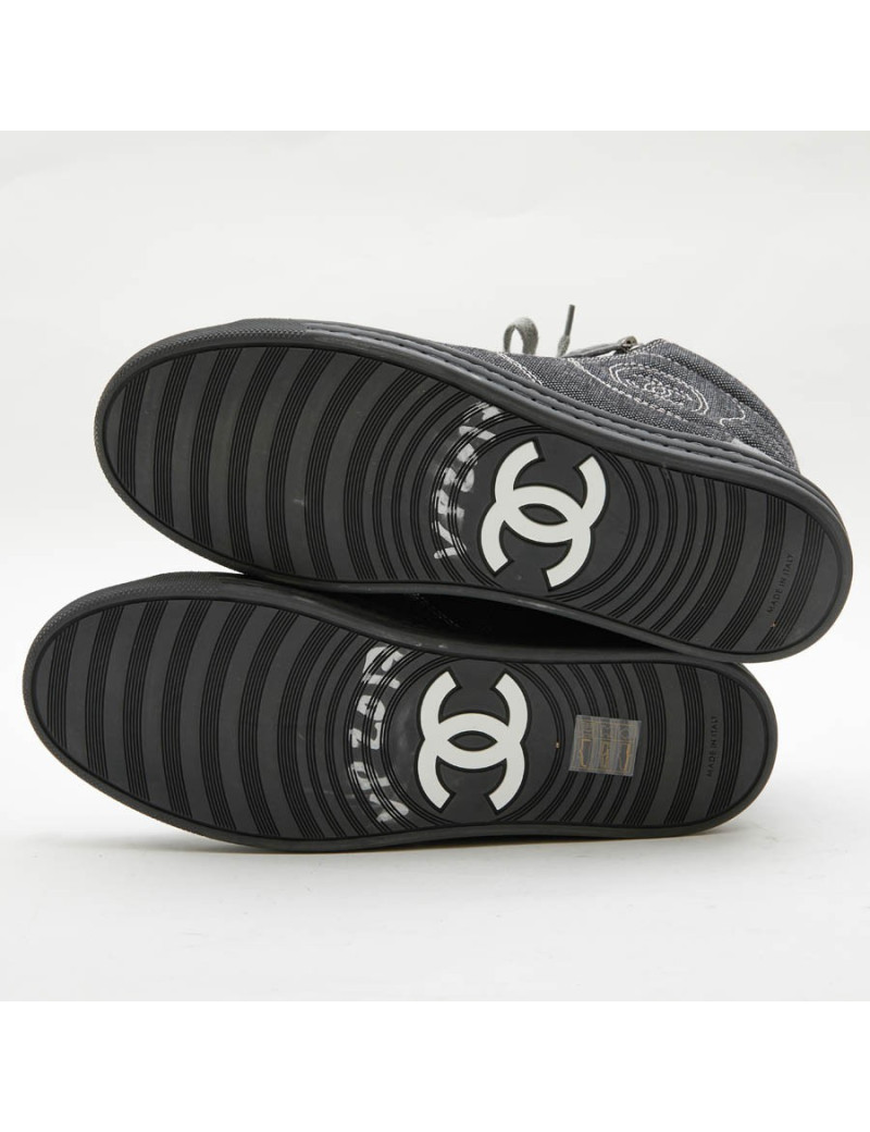 Boots Chanel T39,5 denim et veau velours gris