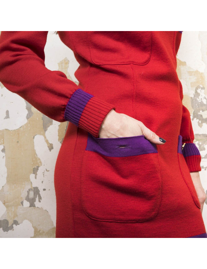 Ensemble CHANEL T 38 pull et jupe en laine rouge avec bordures violettes