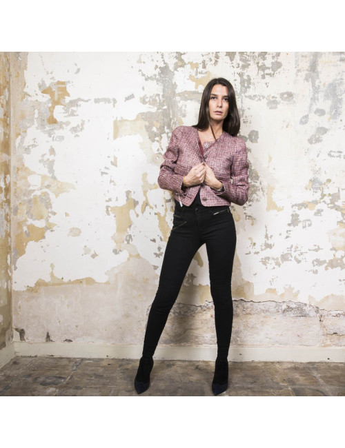  CHANEL jacket size 40 in burgundy fabric with gold metallic threads