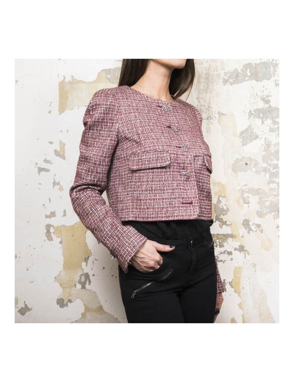  CHANEL jacket size 40 in burgundy fabric with gold metallic threads