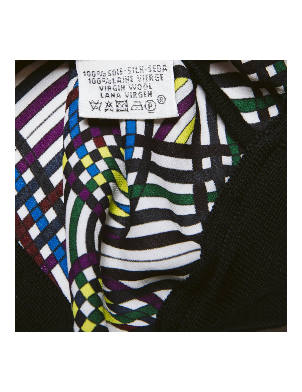 Blouse Vintage  HERMES en soie motifs floraux bleu et jaune 