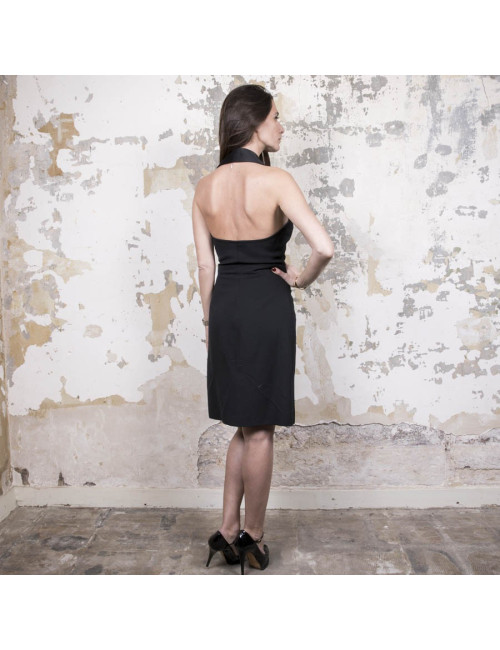 Robe YVES SAINT LAURENT T 38 FR en laine noire dos nu et col de veste