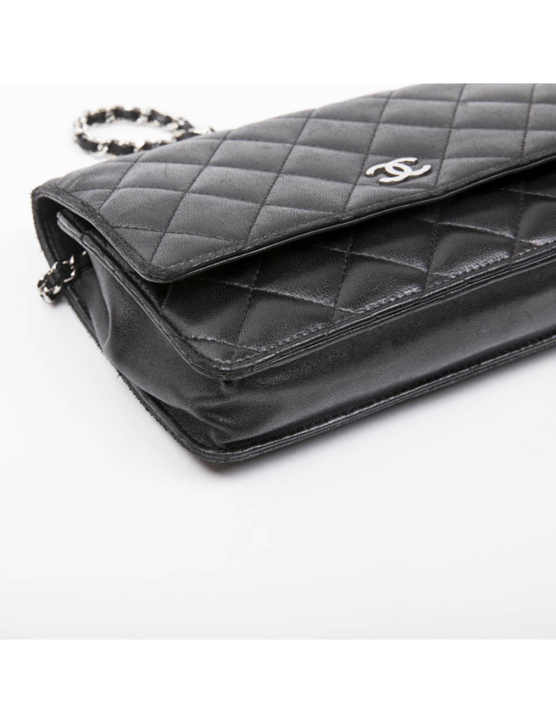 Sac Wallet CHANEL cuir matelassé noir