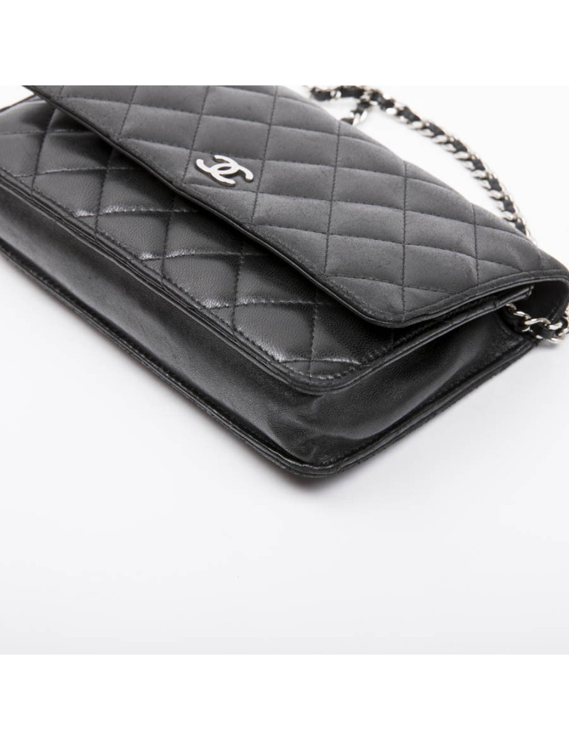 Sac Wallet CHANEL cuir matelassé noir