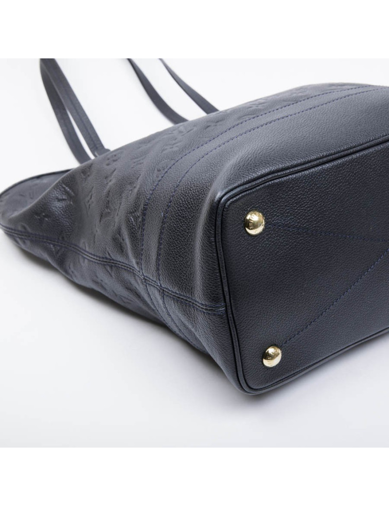 Sac LOUIS VUITTON avec pochette cuir embossé bleu