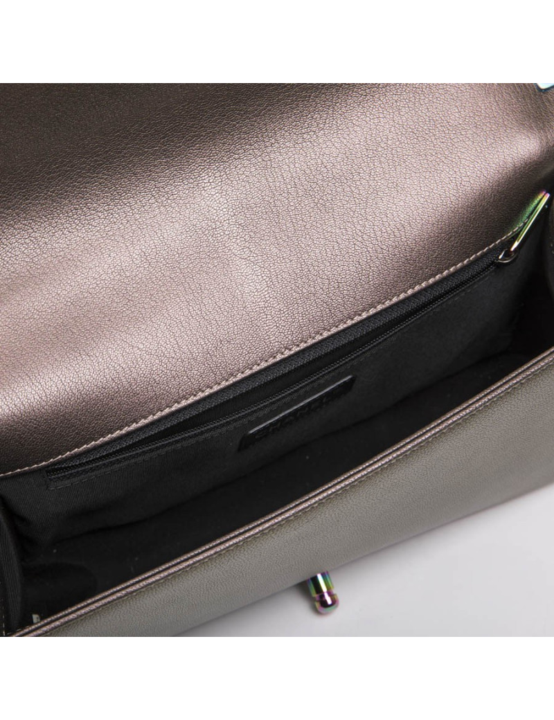 Sac "Boy" CHANEL cuir marron mordoré