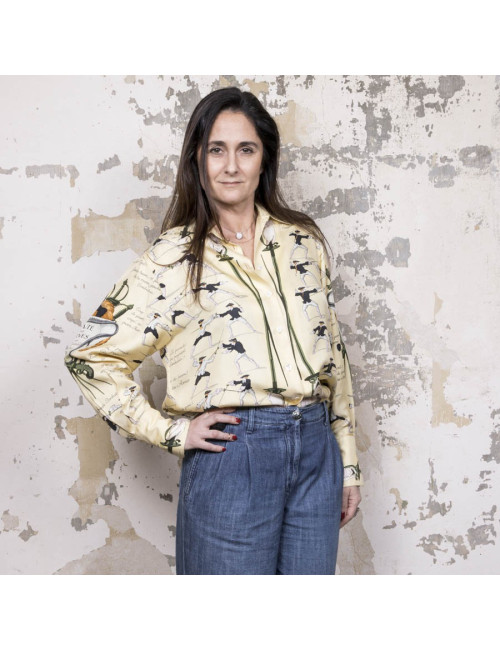 Blouse HERMES T 40 "Traité des armes" en soie