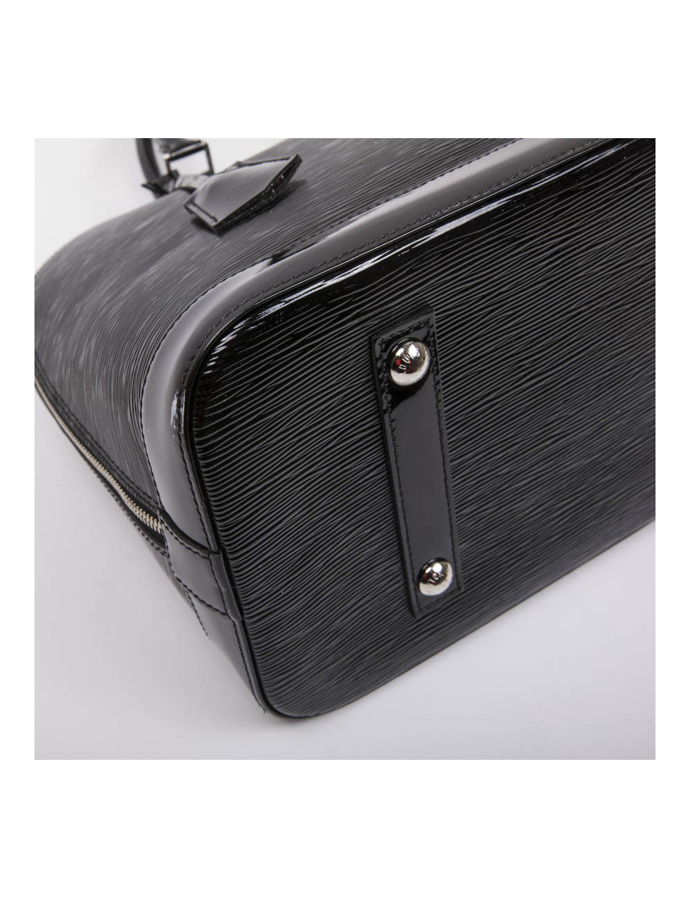 Sac Alma LOUIS VUITTON GM cuir verni noir