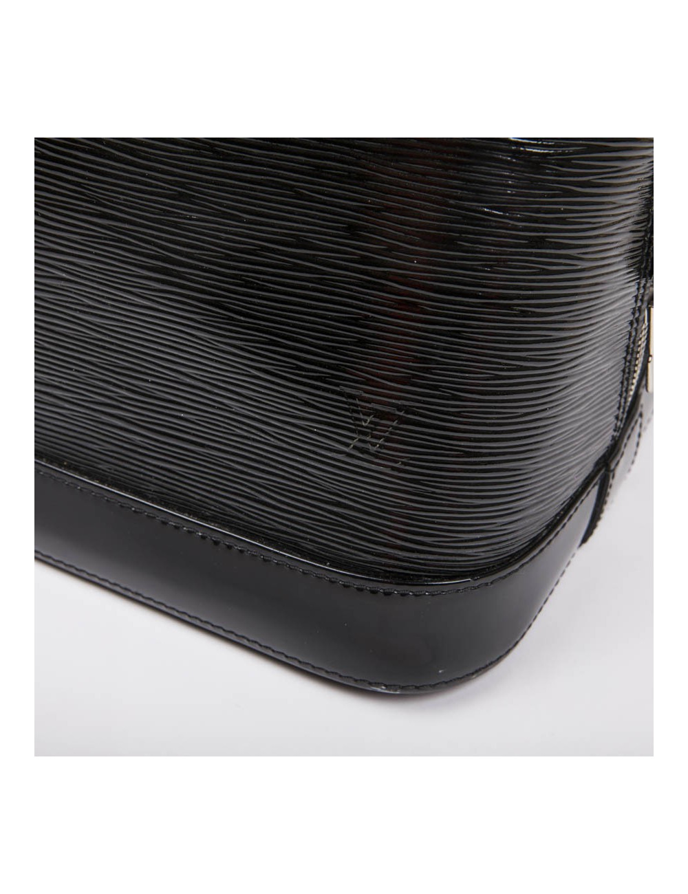 Sac Alma LOUIS VUITTON GM cuir verni noir