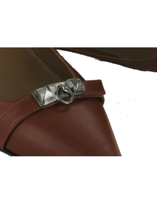 Escarpins T40 HERMES " Collier de chien"