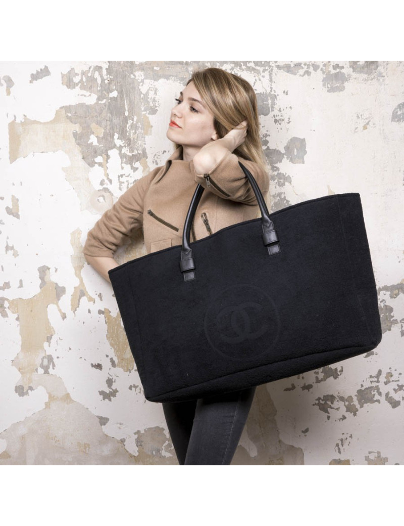 Sac de plage CHANEL GM en éponge "CC"