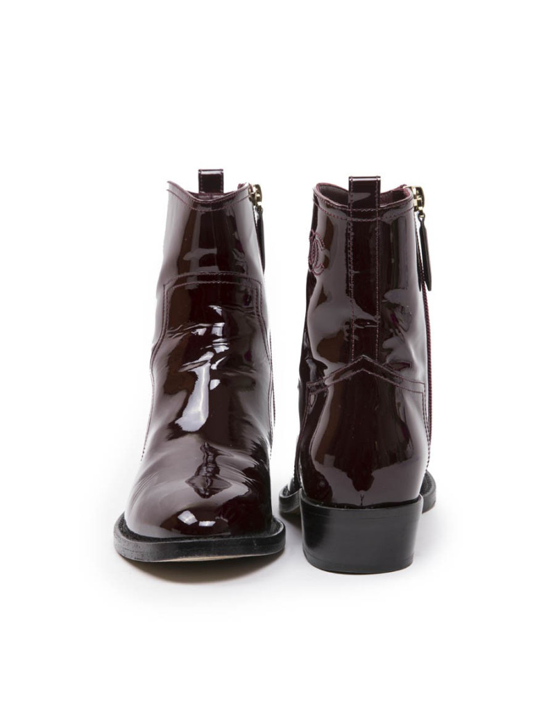 Boots T 37 CHANEL cuir verni lie de vin