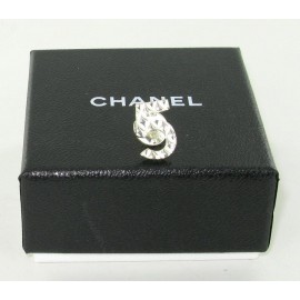 Pin's CHANEL " N°5" argent massif