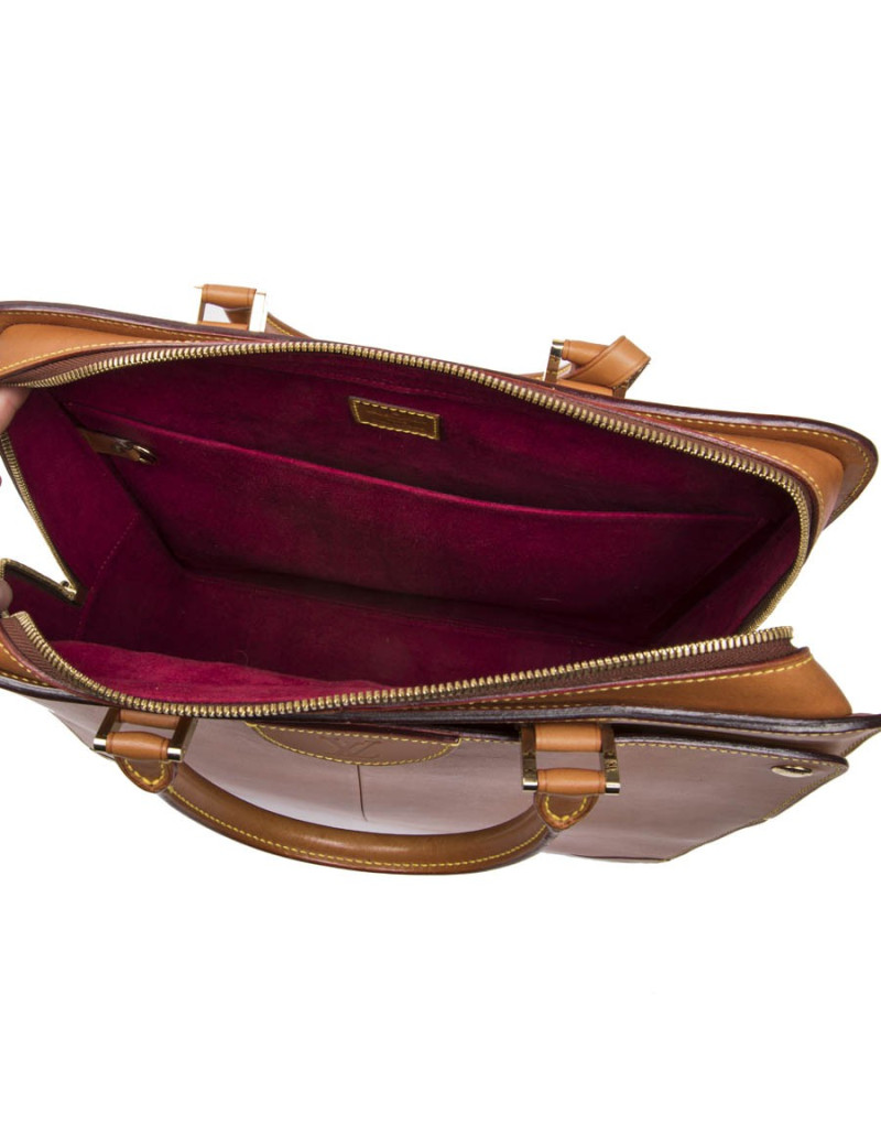 LOUIS VUITTON bag in gold leather