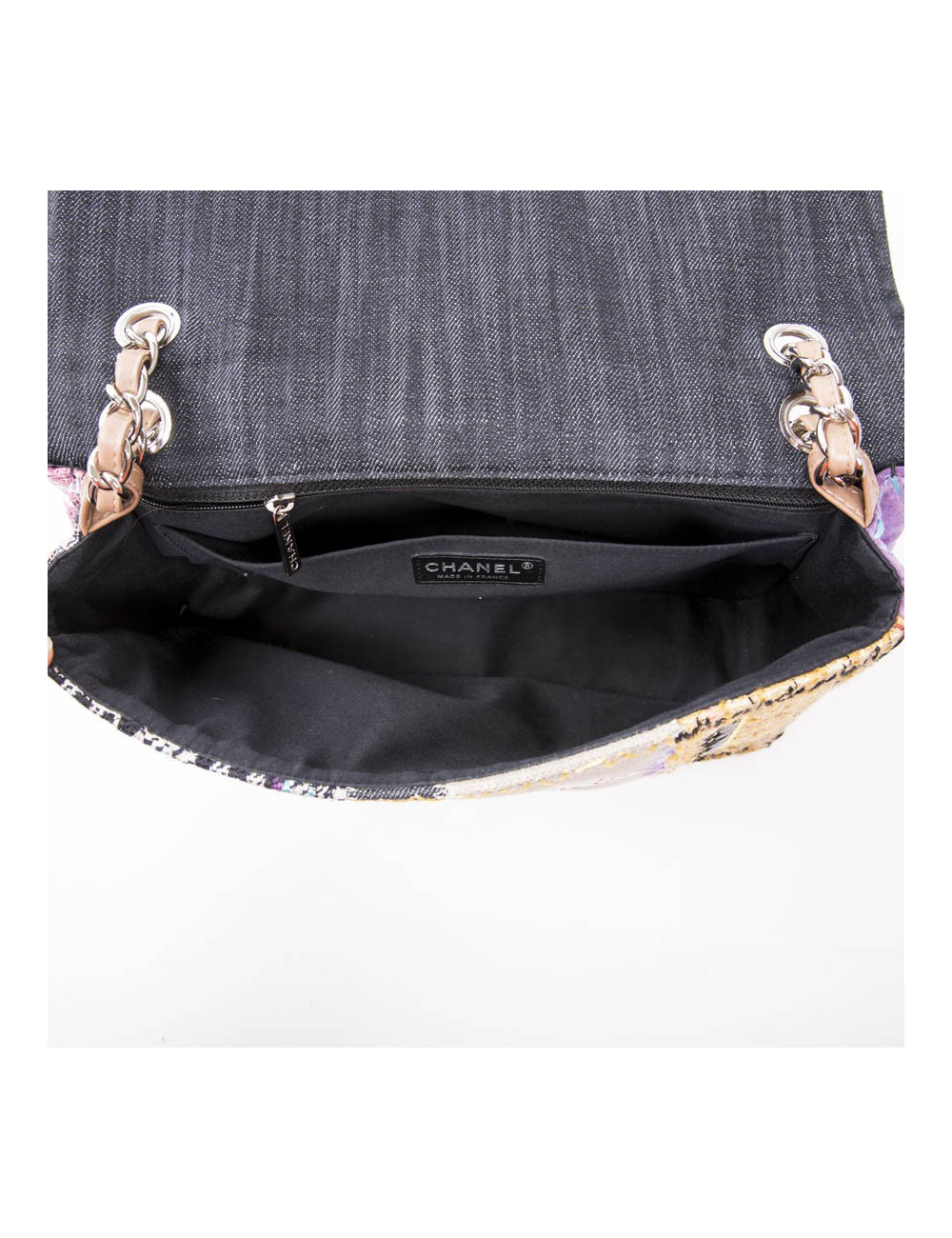 CHANEL Jumbo flap bag in patchwork fabric