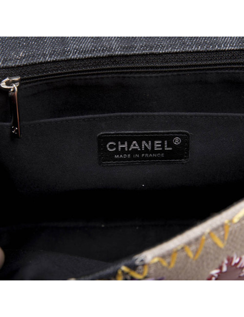 CHANEL Jumbo flap bag in patchwork fabric