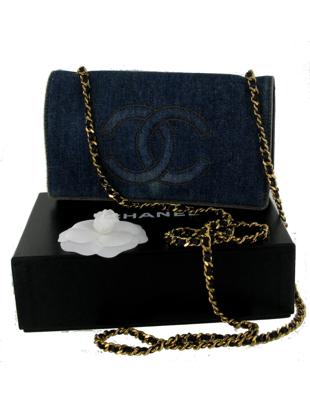 Petit sac CHANEL en jean délavé