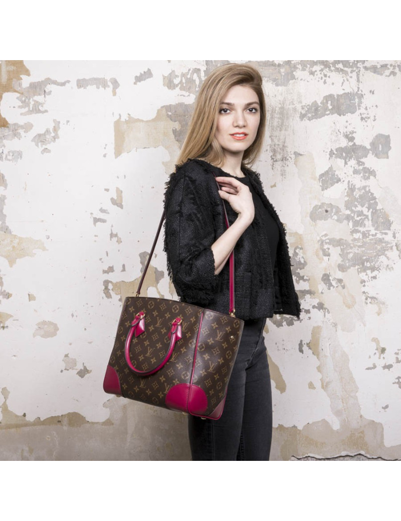 Sac "Phénix" LOUIS VUITTON MM toile monogram et cuir fuchsia