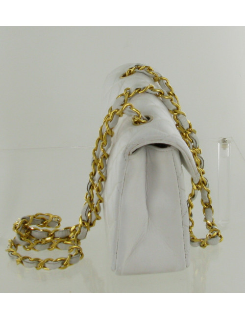 Petit sac CHANEL "Mademoiselle" cuir matelassé blanc