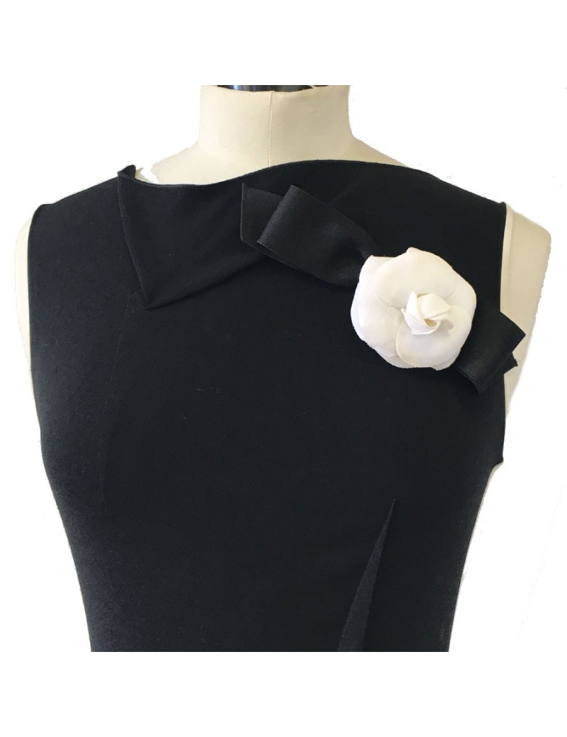 CHANEL camellia knot brooch in black and white fabric