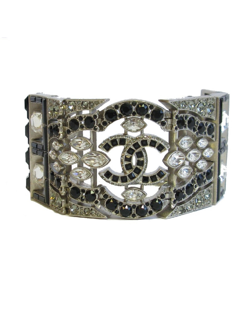 CHANEL Couture articulated cuff bracelet in matte silver metal set with Swarovski rhinestones