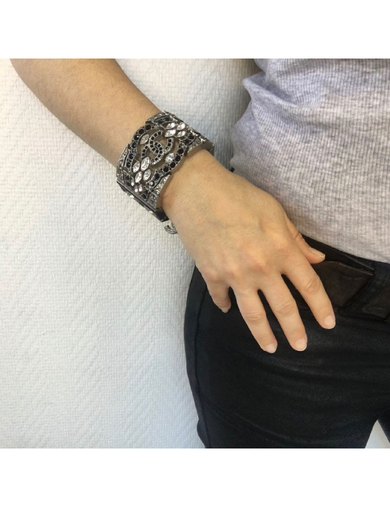 CHANEL Couture articulated cuff bracelet in matte silver metal set with Swarovski rhinestones