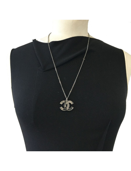 Collier CHANEL "CC" métal ruthénium