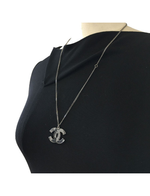 Collier CHANEL "CC" métal ruthénium