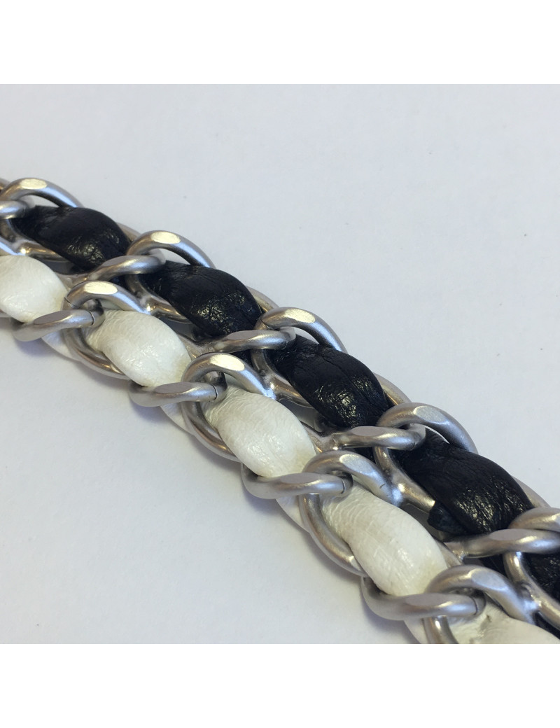 Ceinture CHANEL T85 en chaine argentée et cuir blanc et noir 