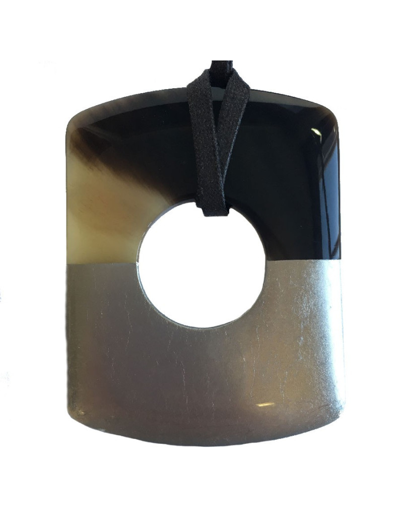 E.S Pendentif Isthme HERMES en corne et feuille d'or bronze doré