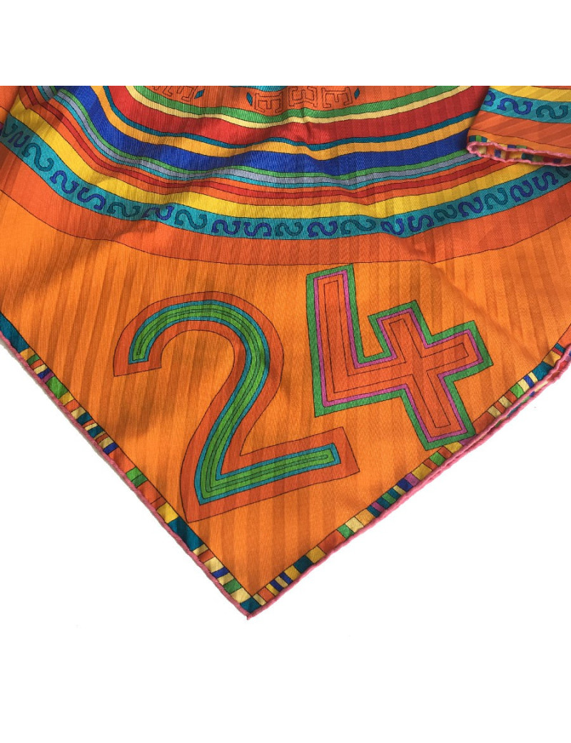 Grand foulard HERMES 