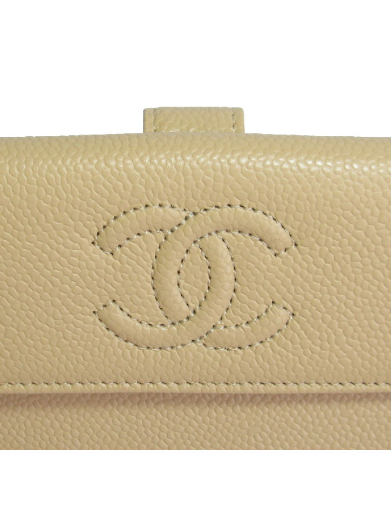 Portefeuille CHANEL en cuir grainé beige