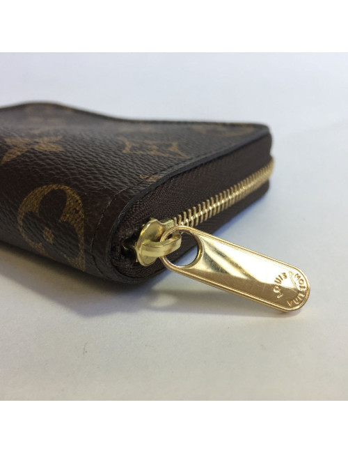  LOUIS VUITTON "Zippy" wallet in brown monogram canvas