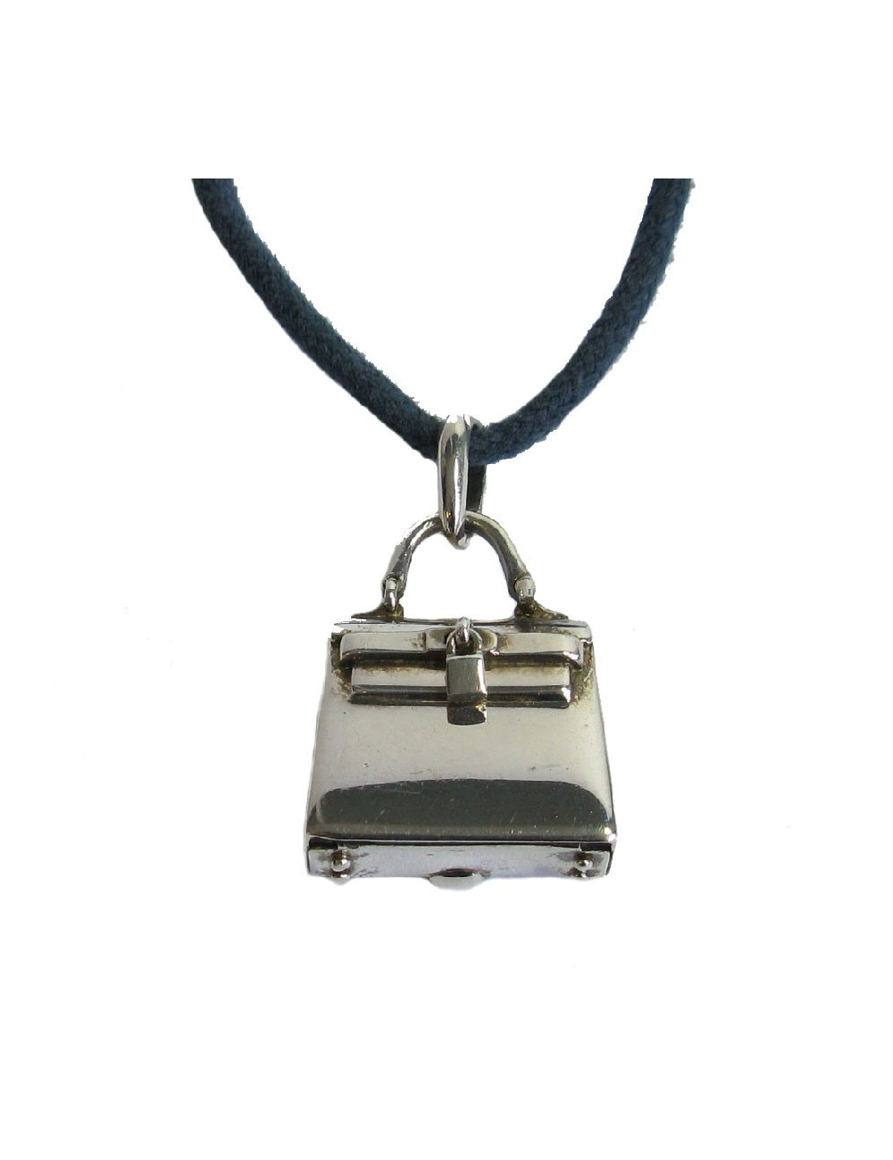 Collier cordon HERMES avec pendentif sac Kelly en argent