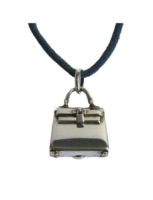 Collier cordon HERMES avec pendentif sac Kelly en argent