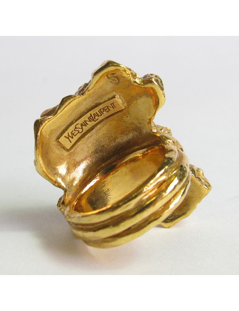 YSL YVES SAINT LAURENT ring in gilt metal and multicolored fantasy stones