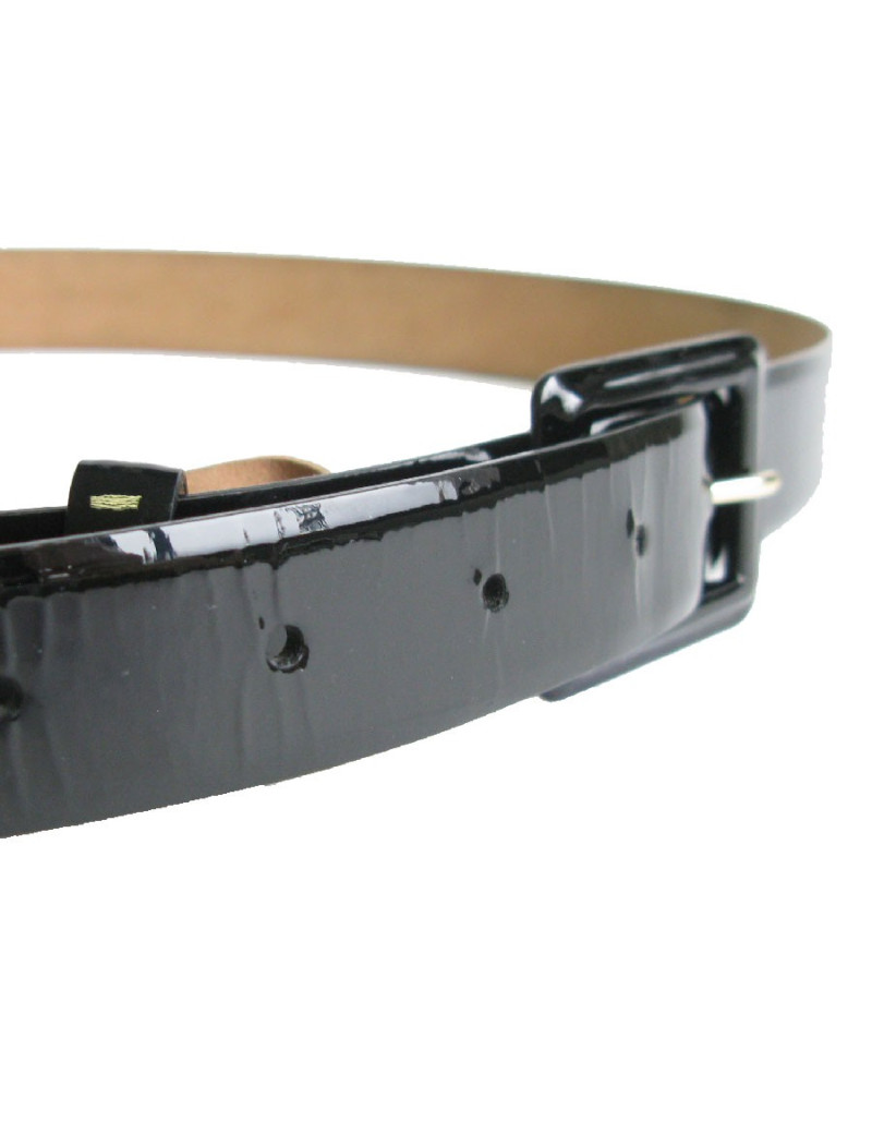 CHANEL belt in black patent leather size 85