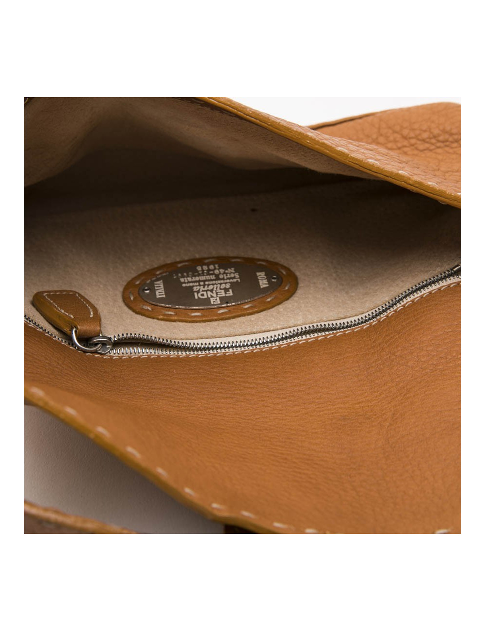 FENDI baguette bag in gold taurillon leather