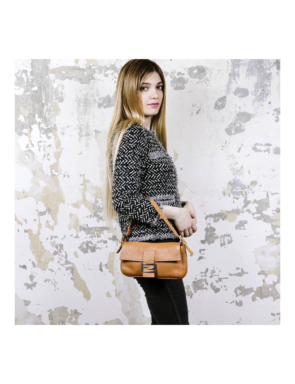 Sac baguette FENDI cuir taurillon gold