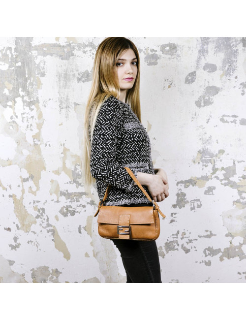 Sac baguette FENDI cuir taurillon gold