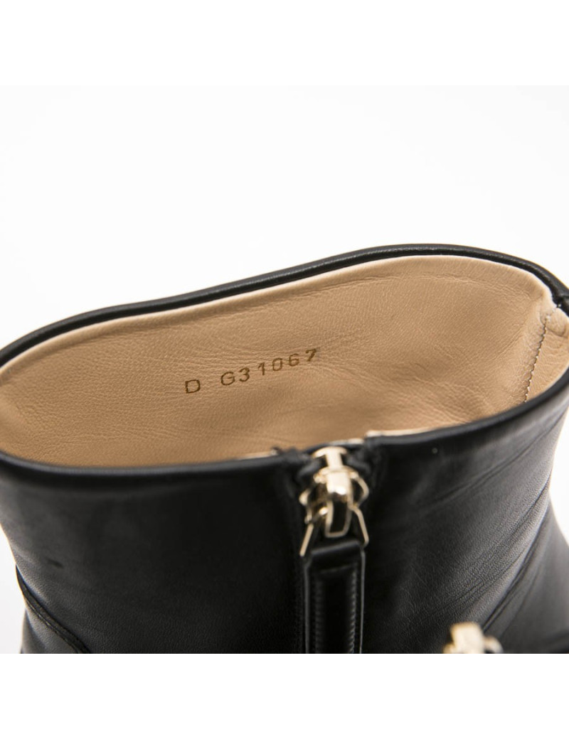 CHANEL boots in black lamb leather size 37fr