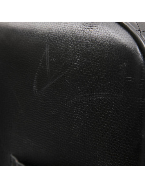 Valise  roulante CHANEL cuir matelassé noir